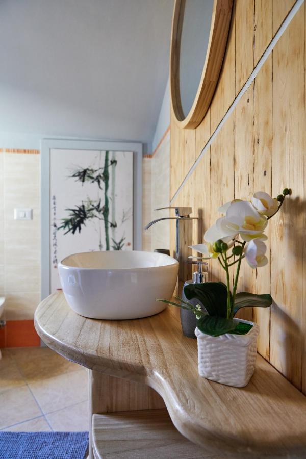 Rent Room Japaroom Anguillara Sabazia Bagian luar foto