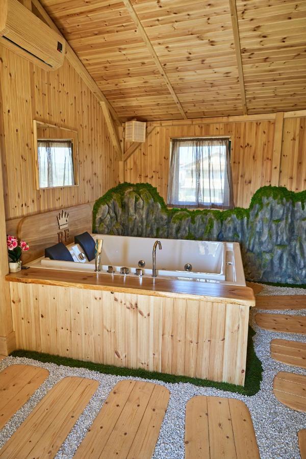 Rent Room Japaroom Anguillara Sabazia Bagian luar foto