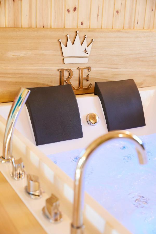 Rent Room Japaroom Anguillara Sabazia Bagian luar foto